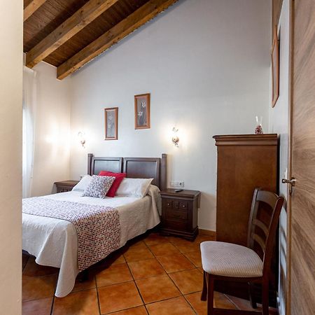 Apartamentos El Pedrayu Onís Kültér fotó